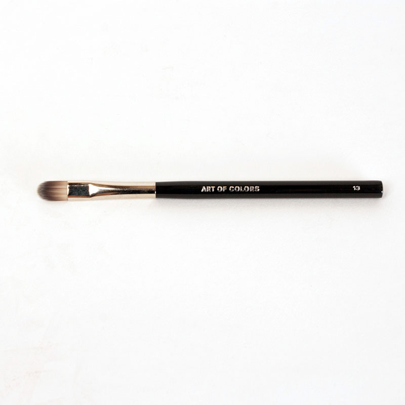 Art of Colors Concealer brush 13